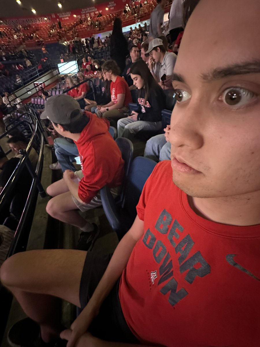 Can’t wait to see us win #RunWithUs <a href="/ArizonaMBB/">Arizona Basketball</a> <a href="/AZATHLETICS/">Arizona Athletics</a>