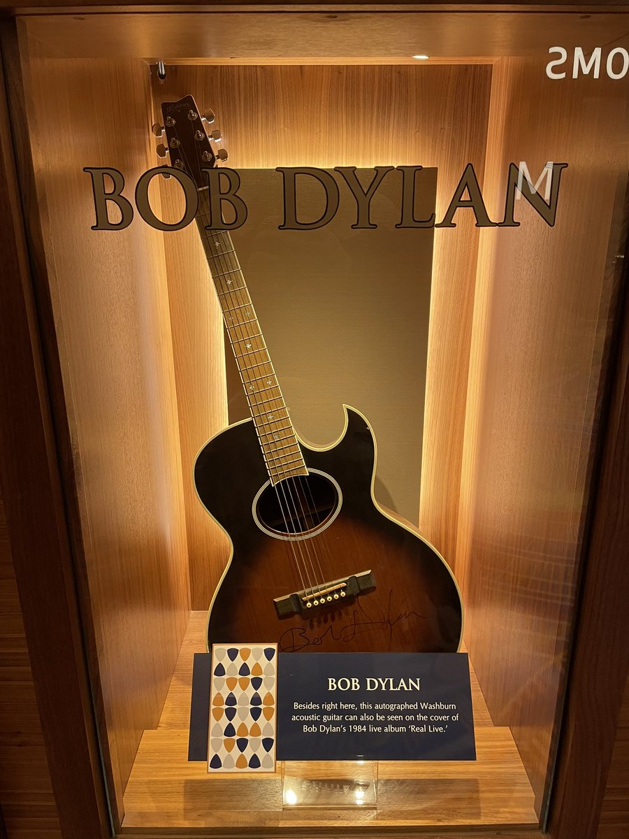 ratdogfreak's tweet image. #BobDylan #RealLive #OhMercy @HardRockHCAC