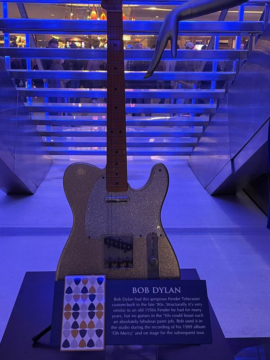 ratdogfreak's tweet image. #BobDylan #RealLive #OhMercy @HardRockHCAC