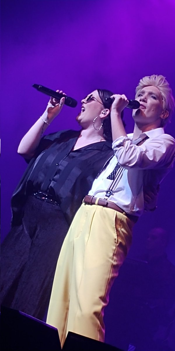 Leanne F tweet media