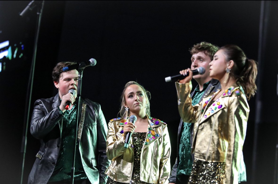 TheClashComp's tweet photo. A classic performance by The Classics! They took “Let’s Get Ready to Sparkle” seriously! #theclashcomp #clash23 #clashisback https://t.co/30Z729KEZJ