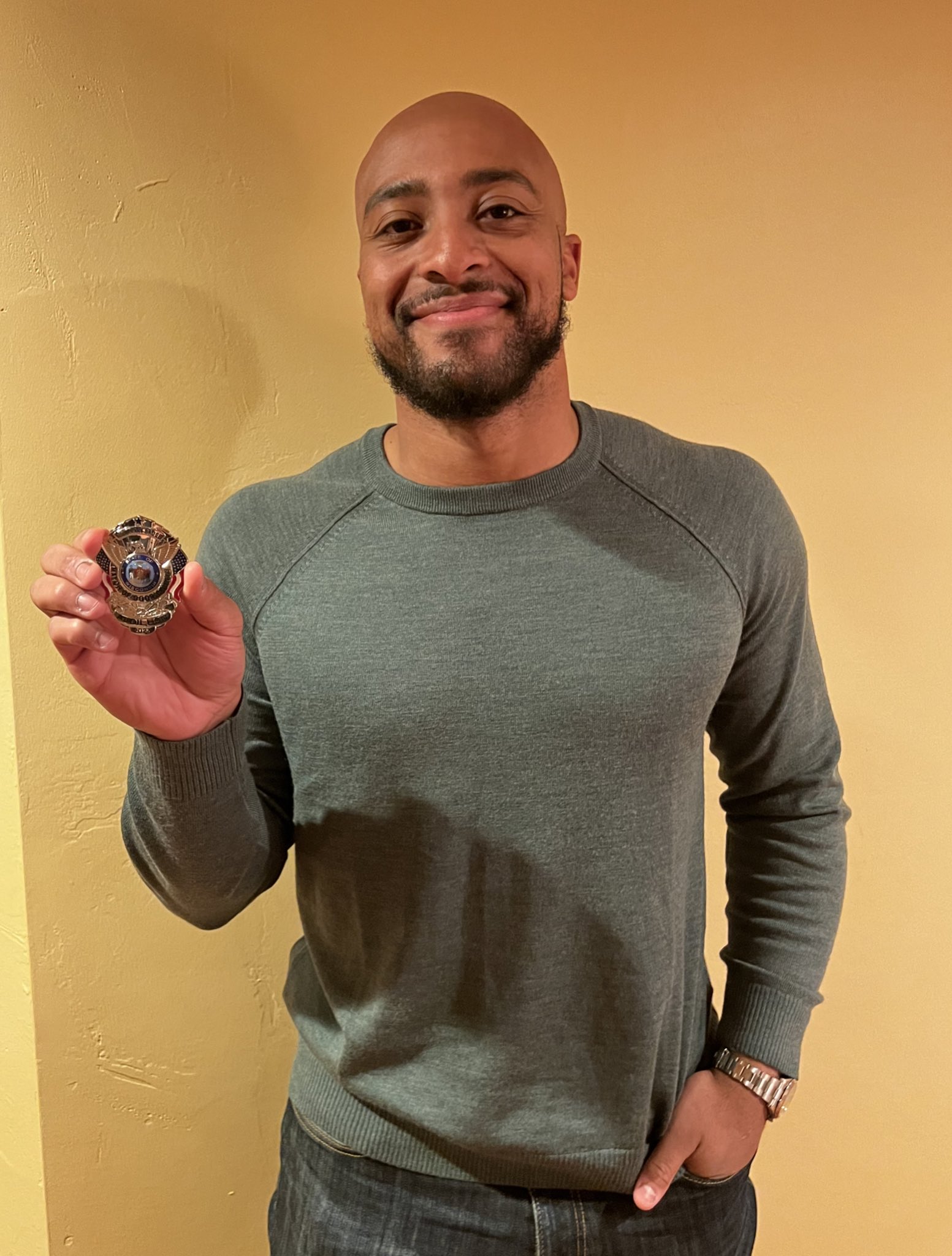 aj-dillon-on-twitter-the-key-and-the-badge-https-t-co-dgkccyvmkc