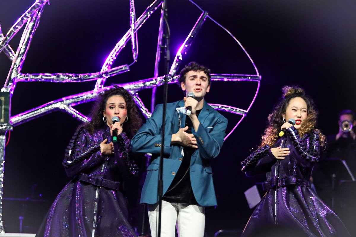TheClashComp's tweet photo. Congratulations to Flight for a mind-blowing performance! We loved every minute!
#clashisback #clash23 #theclashcomp https://t.co/CB7b7vGbpN