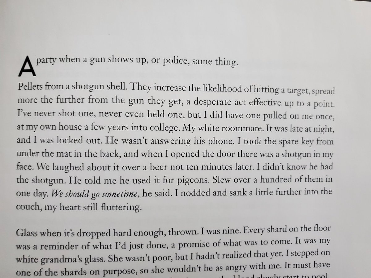 My copy of <a href="/geistmagazine/">Geist</a> 122 came today &amp; it's gorgeous! Thrilled to be alongside @_rhymeswithwow &amp; @TaraJMcGuire &amp; I can't wait to read the rest of the pieces. Deeply grateful to <a href="/sometimestanvi/">tanvi bhatia</a> for the opportunity &amp; for your gentleness with one of my favorite little stories!