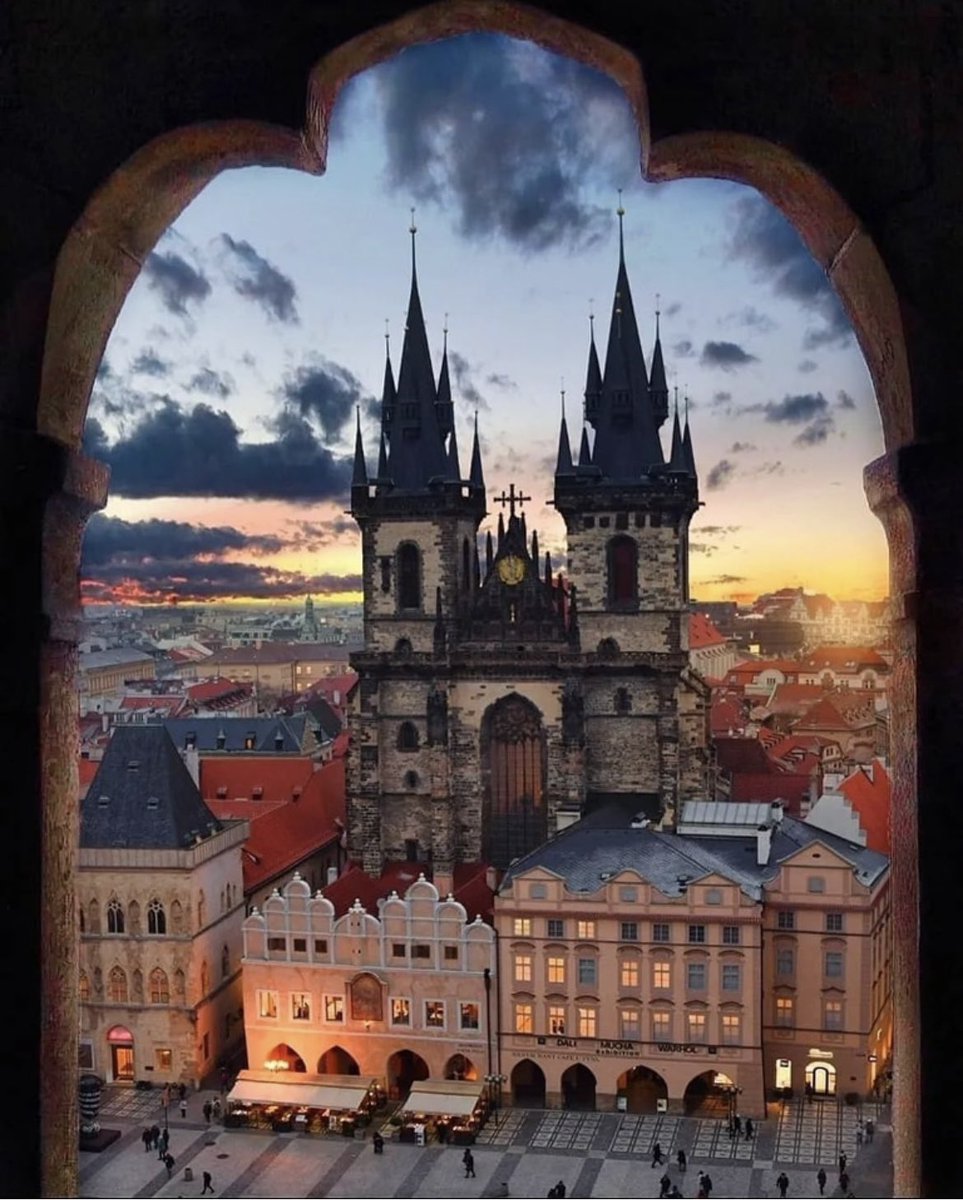 sitiosgood's tweet photo. Praga https://t.co/YpgW8Jnz5A