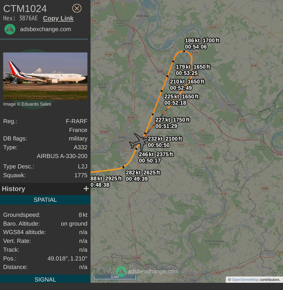 FlottePresident's tweet photo. 🛬 L'Airbus A330-200 🇫🇷 République Française 🇫🇷 immatriculé #FRARF a atterri près de Évreux/Fauville, France.
Revoir ce vol #CTM1024 : https://t.co/IlyvV78zyH https://t.co/dx6s41WElm