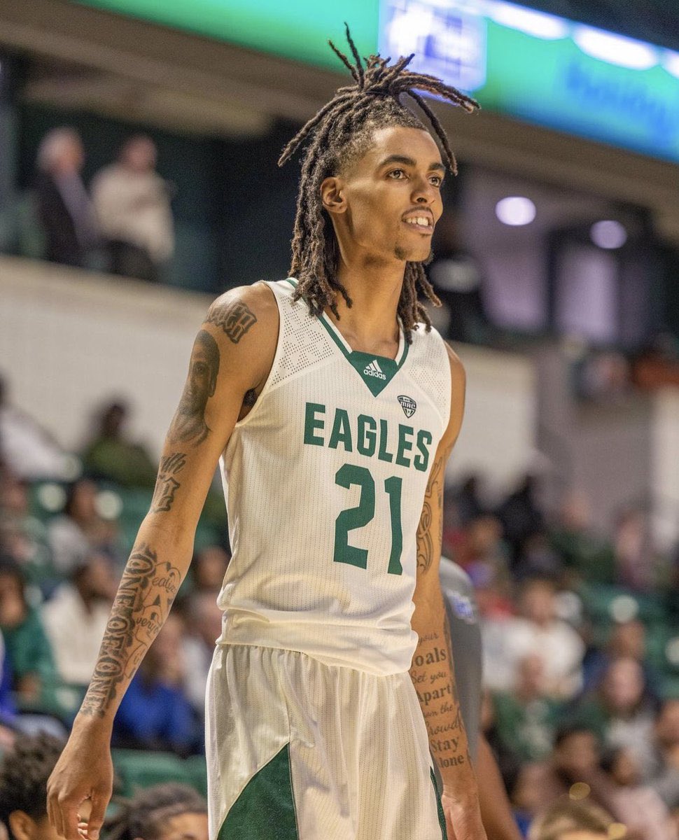 Blessed to receive an offer from Eastern Michigan University💚