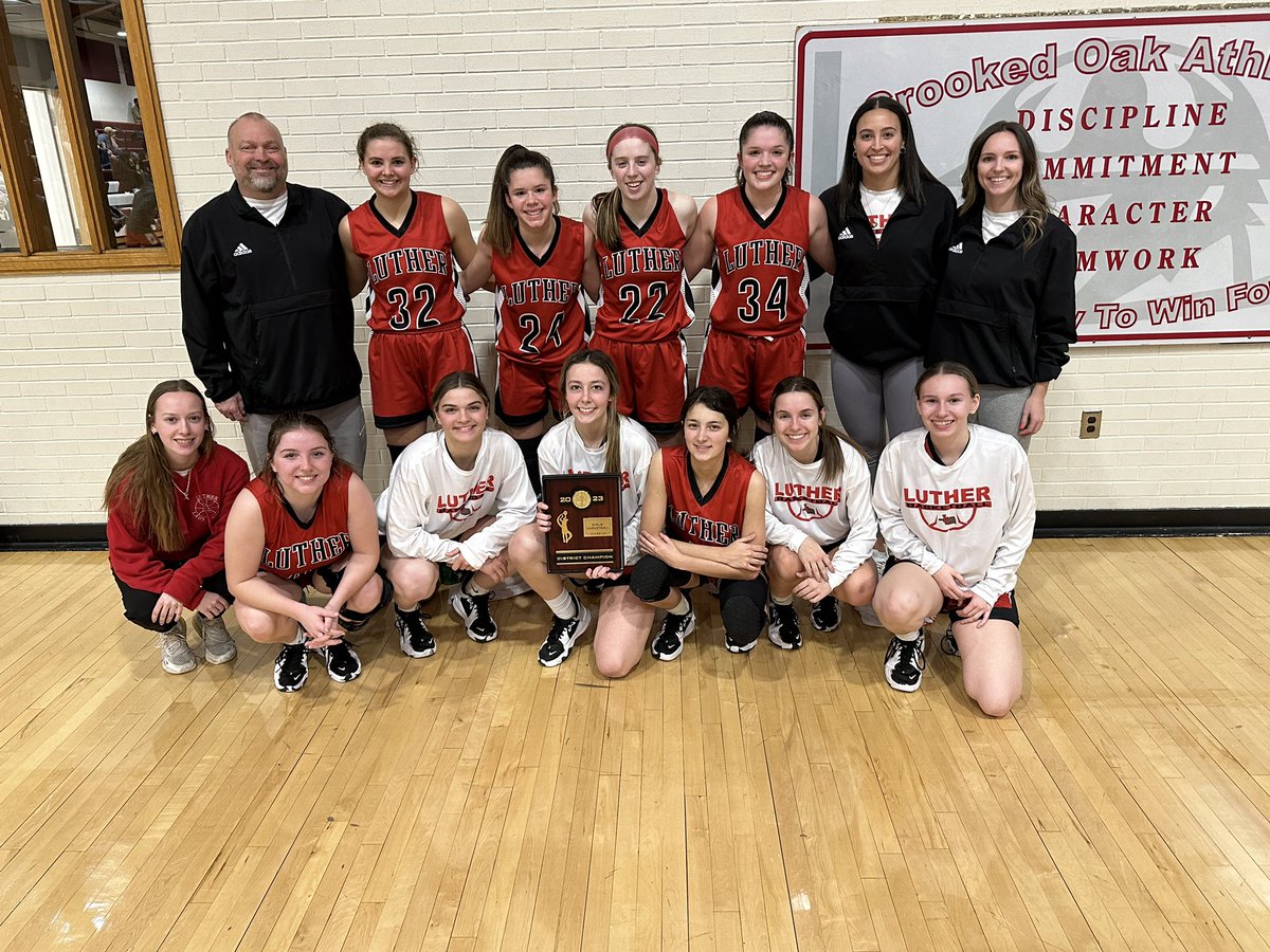 LHS Girls 🏀 is 3A Area 1 District 2 CHAMPS! We will face the Chisholm Longhorns at Chisholm HS on Thursday, Feb 23rd in the Regional tournament.