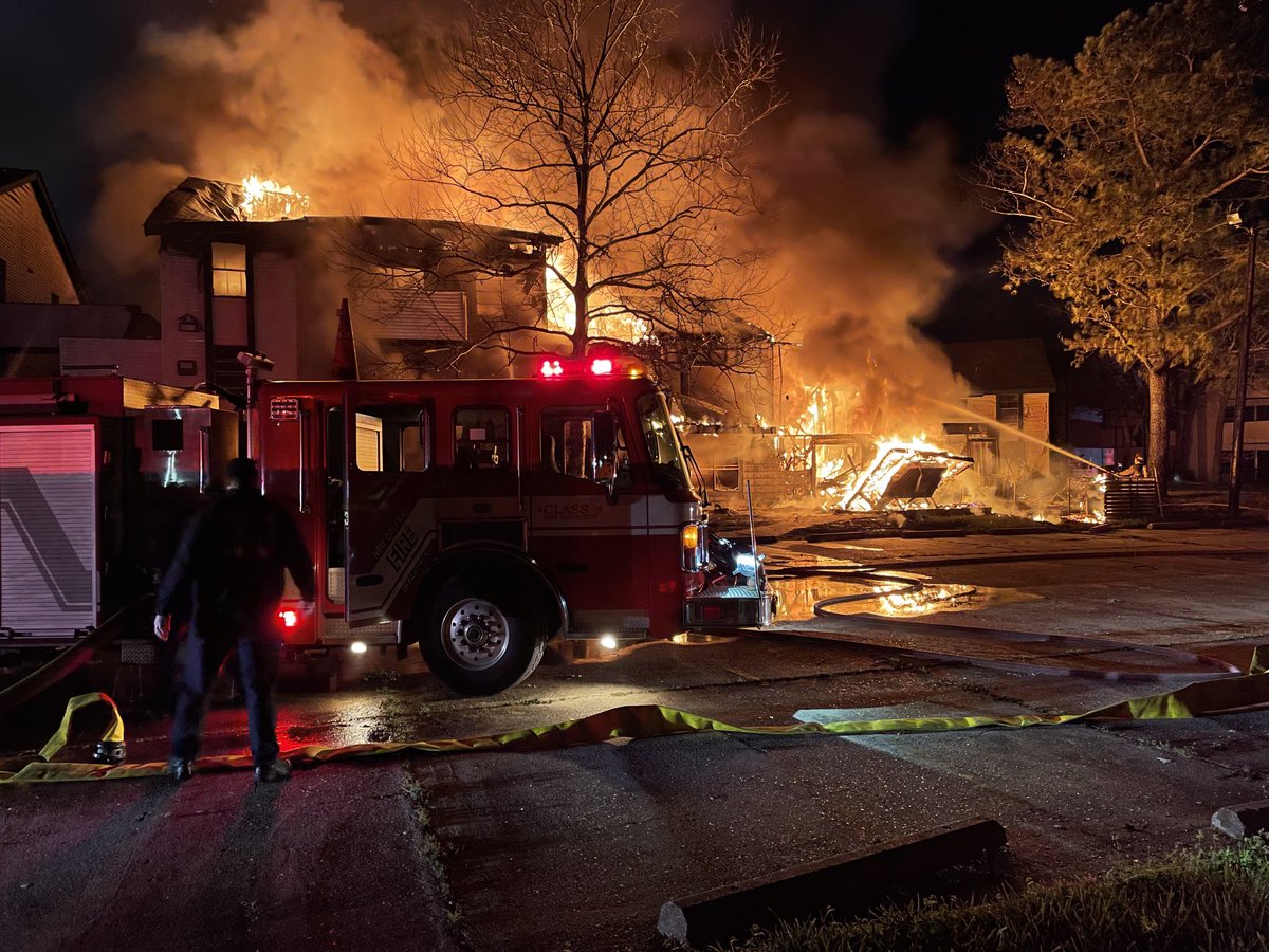 NOLAFireDept's tweet photo. 02/18/2023.  3- Alarm Fire.  2200 Westbend Pkwy.  NOFD Photo Unit https://t.co/iXh5SIKqgL
