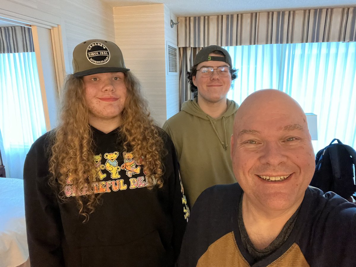 pjcsaszar's tweet photo. Boys Saturday in Toronto.  Little Canada.  Dinner. https://t.co/fN06354YdM