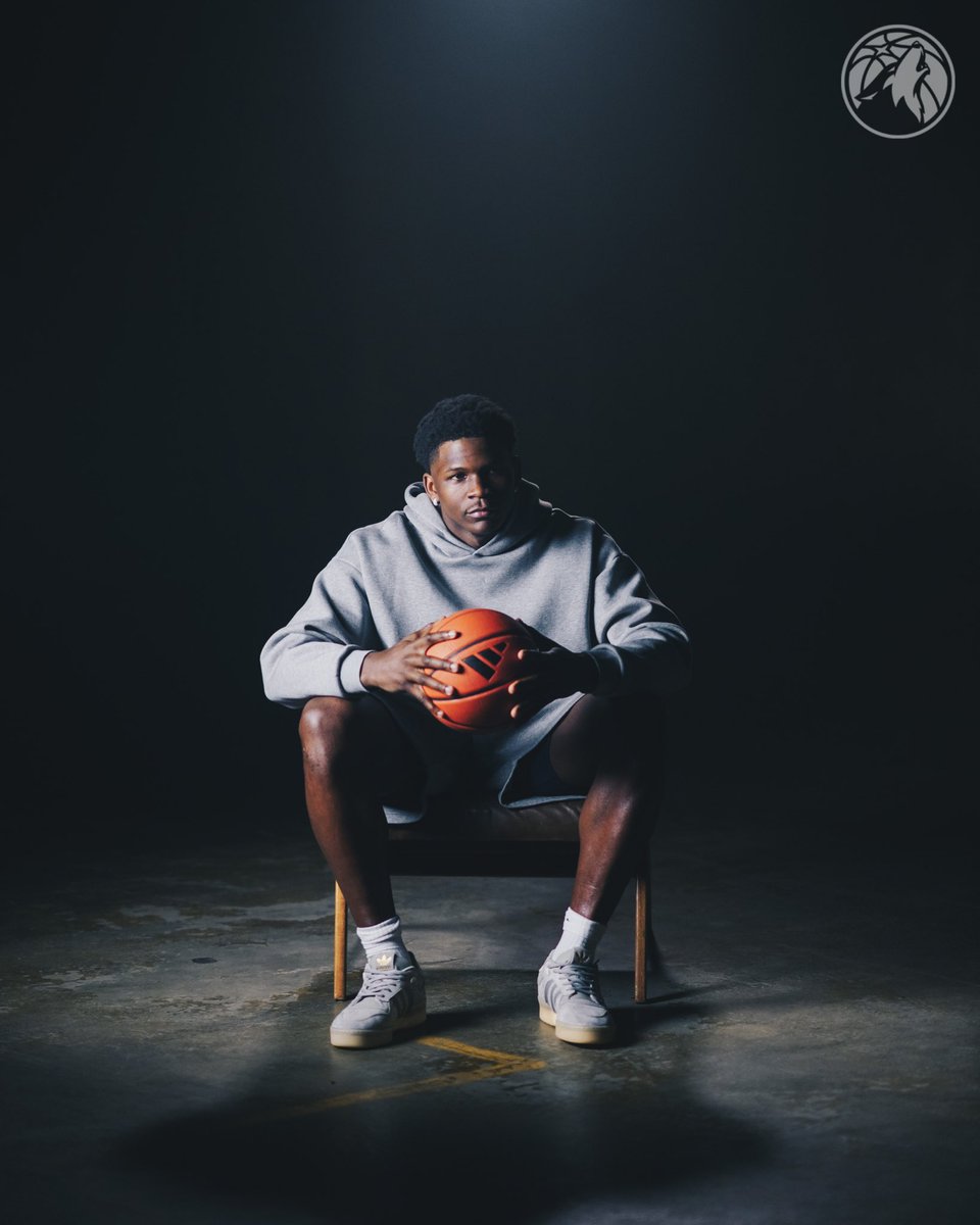 Timberwolves's tweet photo. three stripe life. 

#RememberTheWhy https://t.co/xYhK2h9jb4
