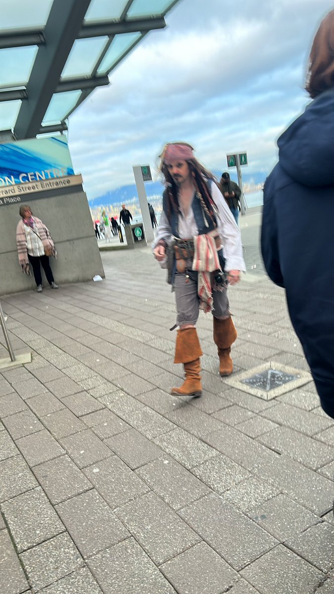 heatdaddy69420's tweet photo. Loving Vancouver https://t.co/FlKhnlPEhp