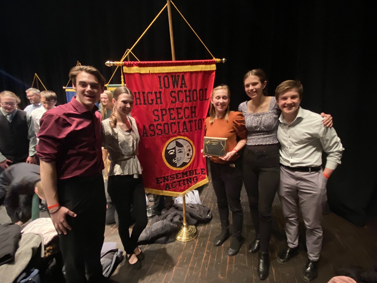 Earning the Critic’s Choice Award for Ensemble Acting was the phenomenal cast of Over the River and Through the Woods. Huge shout out to Soren, Scout, Lucia, Emma, and Aidan for their hilarious &amp; heartbreaking performance!