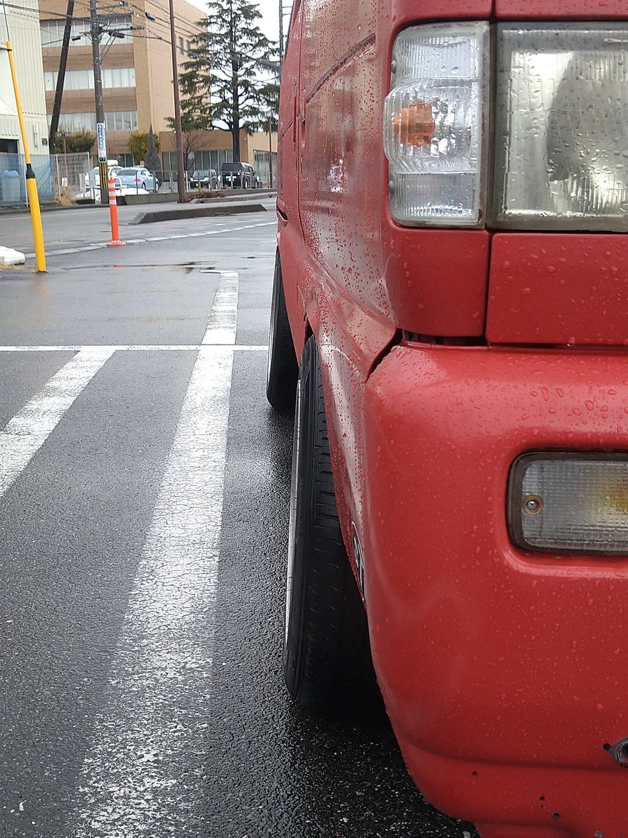 rb1org2eN1RBvdB's tweet photo. リアにキャンバー付けた😊🖐️
#DE51
#SUZUKI
#エブリィ
#ワッシャーキャンバー
#農道レーサー https://t.co/IqU3RjQkvT