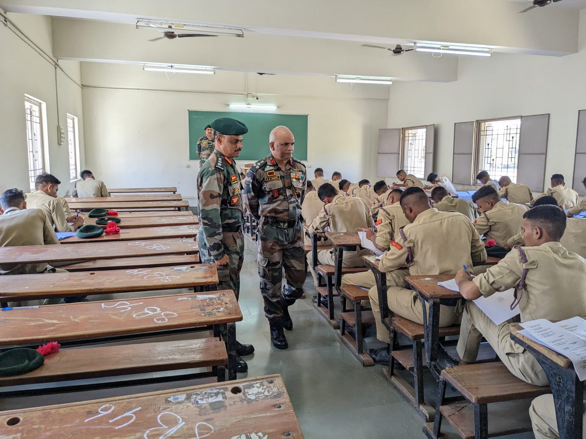 NCC_Dte_Gujarat's tweet photo. #NCCGUJARAT
Cadets of @NCC_Dte_Gujarat appearing for the NCC 'C' Certificate Exam 2023 being conducted pan India, after successfully completing all training activities of the year.
@DefencePRO_Guj
@Rushikeshmla
@GovernorofGuj
@CMOGuj
@HQ_DG_NCC
@SpokespersonMoD https://t.co/vnmvA9QsGo