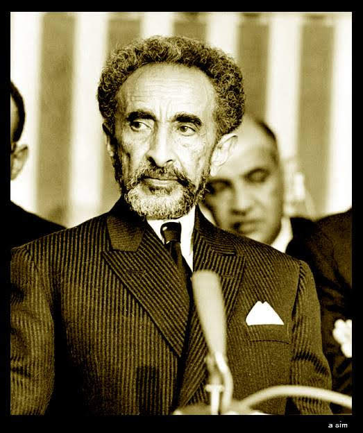 axpap69's tweet photo. BLESSED LOVE SHALOM RASTAFARI H.I.M PEACE AND LOVE ❤️💛💚☮️🙏✡️🇧🇴🇯🇲🇬🇷 https://t.co/y9XhXB0sUk