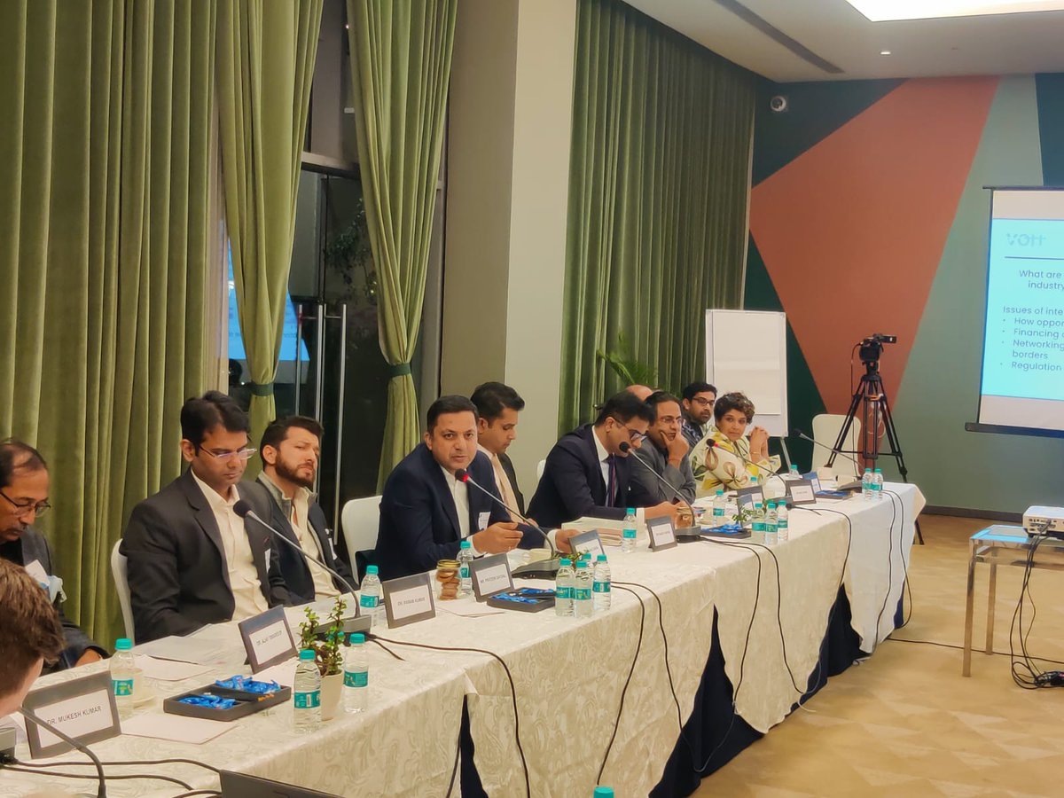 vohglobal's tweet image. It gave the latter&apos;s research initiatives in the area a lift but served as a snapshot synopsis of India’s growing role in the global matrix.
#ResearchRoundtable #Roundtable #KingsCollegeLondon #InternationalCollaborations #Healthcare #India #UnitedKingdom