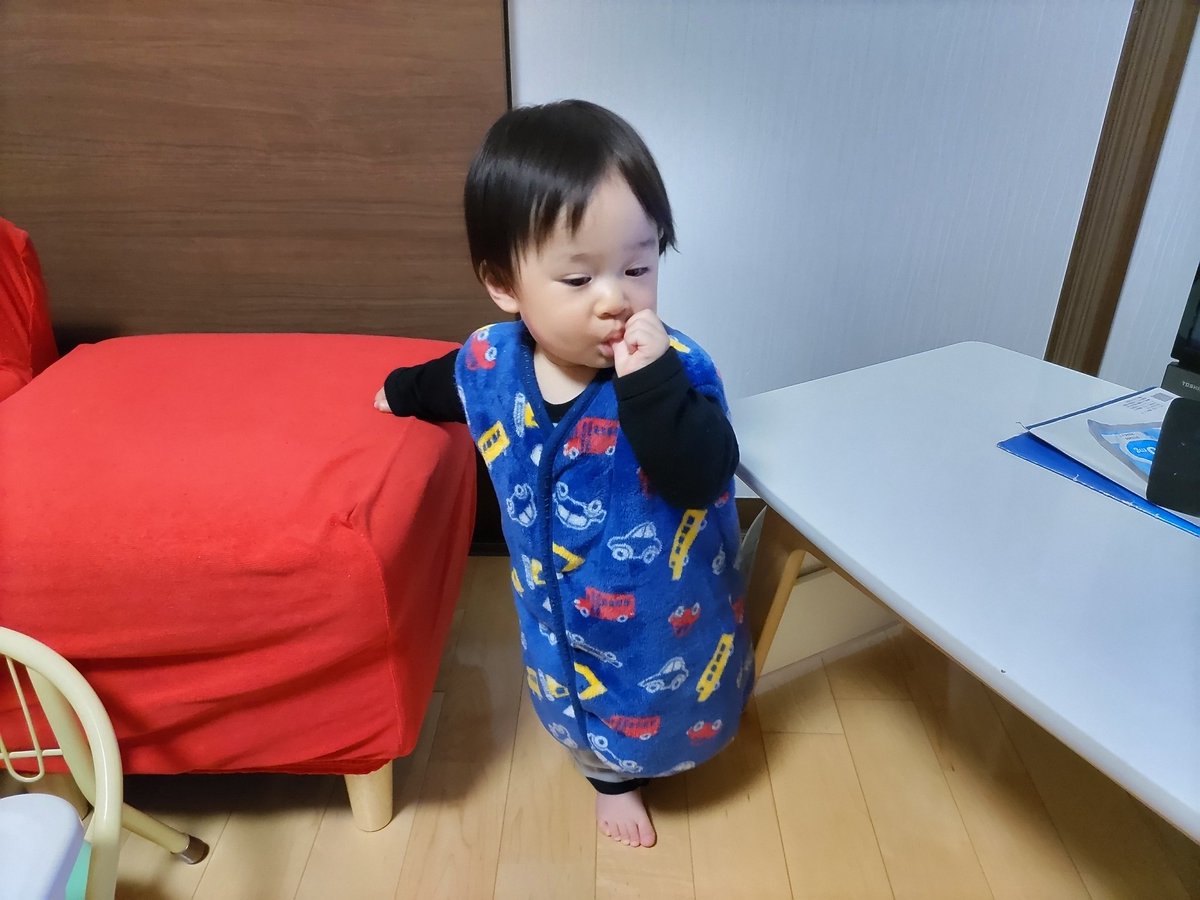 こんにち羊ございます🐏
下痢が続いている息子を小児科へ🏥
かなりの激混みでした💦
どうやらお腹の風邪とのこと😰
食欲なくてミルクしか飲めない状態…
あぁ一刻も早く治してあげて神様🙏