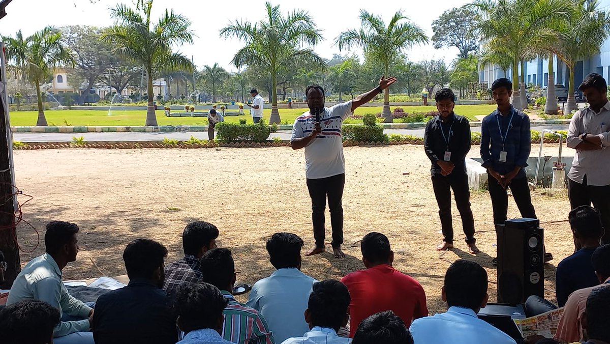 #35thdayofprotest 
#createdirectorateofagri_engg_inkarnataka
#15percent_reservationforagri_engg.
#reservationforagri_enggkarnataka
#karnatakaagri_engg_studentsprotest

<a href="/bcpatilkourava/">B C Patil</a> <a href="/BSBommai/">Basavaraj S Bommai</a> <a href="/agrigovkar/">Department of Agriculture - ಕೃಷಿ ಇಲಾಖೆ, ಕರ್ನಾಟಕ</a>
<a href="/siddaramaiah/">Siddaramaiah</a> <a href="/KPCCPresident/">D K Shivakumar, President, KPCC</a> <a href="/hd_kumaraswamy/">ಹೆಚ್.ಡಿ.ಕುಮಾರಸ್ವಾಮಿ | HD Kumaraswamy</a>  <a href="/prajavani/">Prajavani</a> <a href="/icarindia/">Indian Council of Agricultural Research.</a>