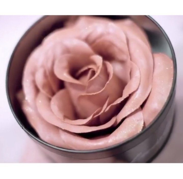 checkoutayok's tweet photo. Blush On Mawar Viral

New Package Lavaly Pink Blush Flower
https://t.co/N5EvA8iksy

#blushon #mawar https://t.co/Ry7hibLy9P