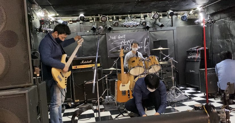 39mm10's tweet photo. リハ終了！
17時スタートです！ https://t.co/nPyN5LetnJ