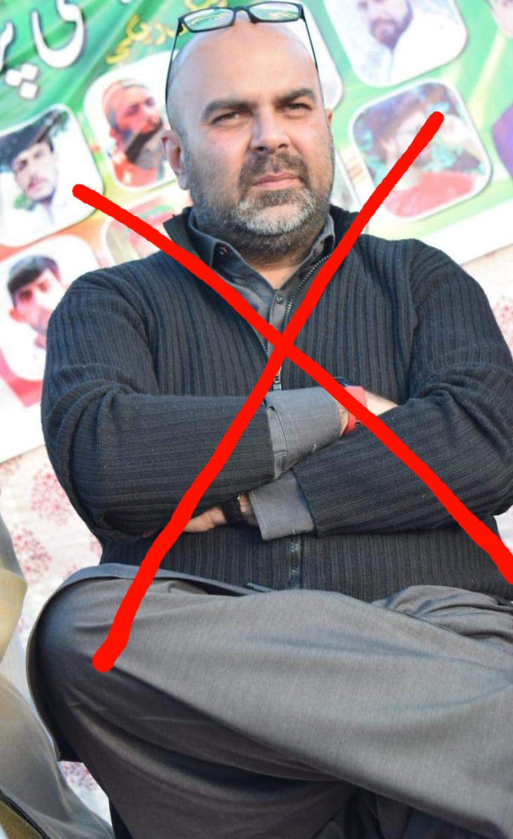 ydalrhoff's tweet photo. جبLRH کے ڈاکٹر کرامت نے کرپٹ لوگوں کو بے بقاب کیا تو کرپٹ منسٹر جھگڑا نے کرپٹ لوگوں کو برطرف کی بجائے اس ڈاکٹر کو برطرف کیا کیونکہ کرپٹ لوگوں کا ٹولہ ٹھا اور جس کی قیادت جھگڑا کررہےتھے۔
#تیمورجھگڑا_حساب_دو https://t.co/fxGK4sa3be