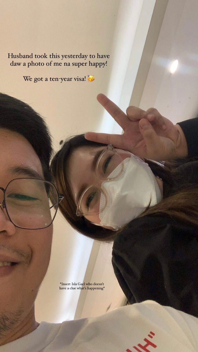 PMLJY's tweet photo. It’s been a while, Twitter.

4 life achievements since my last tweet (that no one asked for but whatever)

1. We got engaged 5 hours before our 2nd wedding.
2. We got Baki after our wedding.
3. Enrolled myself to a business course.
4. We got a 10-year visa!

Ciao! On to the next. https://t.co/t2vbDc1UjO