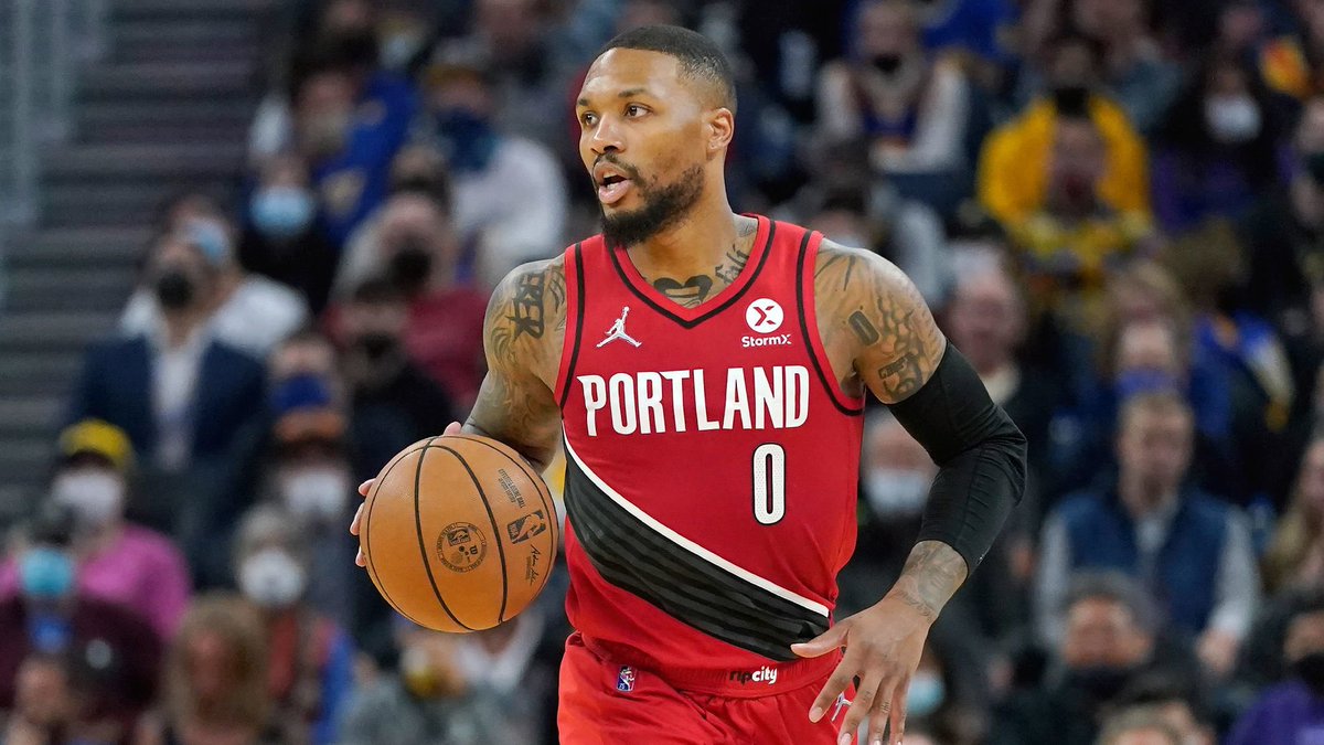 Damian Lillard es el nuevo campeón de la competencia de triples de la NBA con 26 lanzamientos acertados

#AllStarGame #NBAAllStar