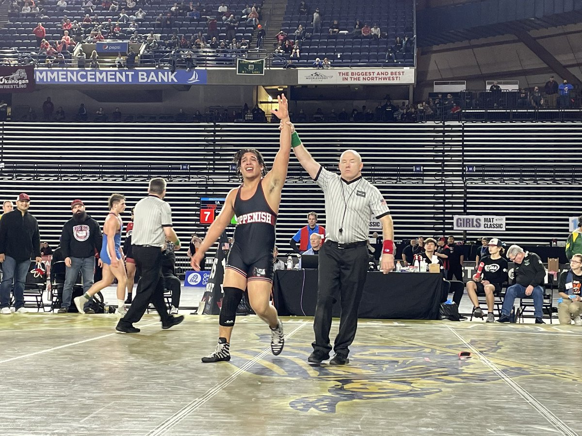wiaawa's tweet photo. 2023 WIAA 1A Boys 195 lb. State Wrestling Champion:

Josh Luna (Toppenish)

@GesaCU @USMC #matclassic https://t.co/MaksS8hoZD