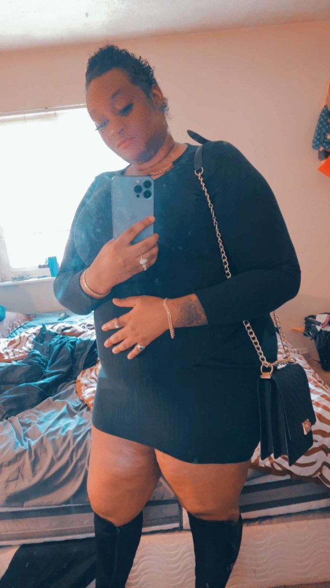 thickcheeeks's tweet image. 