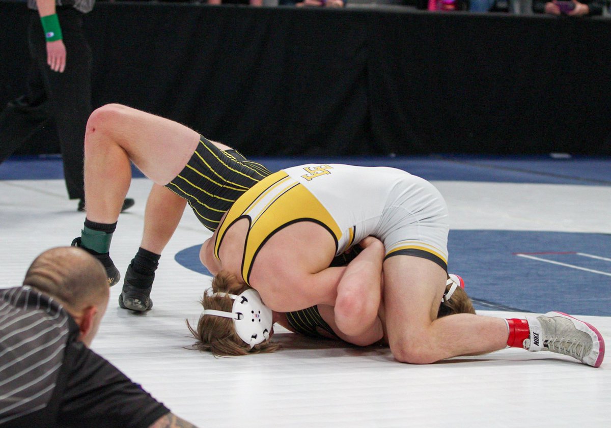 Marcus 𝔏. Hill (Vino 🐍) tweet media