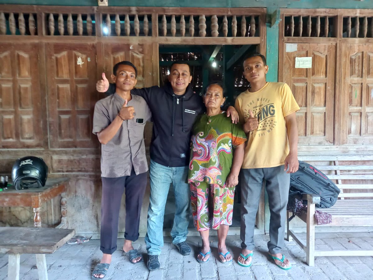 Matur suwun rawuhipun, suwe pengen dolan lagi iso ketekan <a href="/indrabeny/">IG : indrabeny_</a> <a href="/AriefRohman_838/">BUPATI BLORA</a> <a href="/andimbendell/">Cah Angon</a>