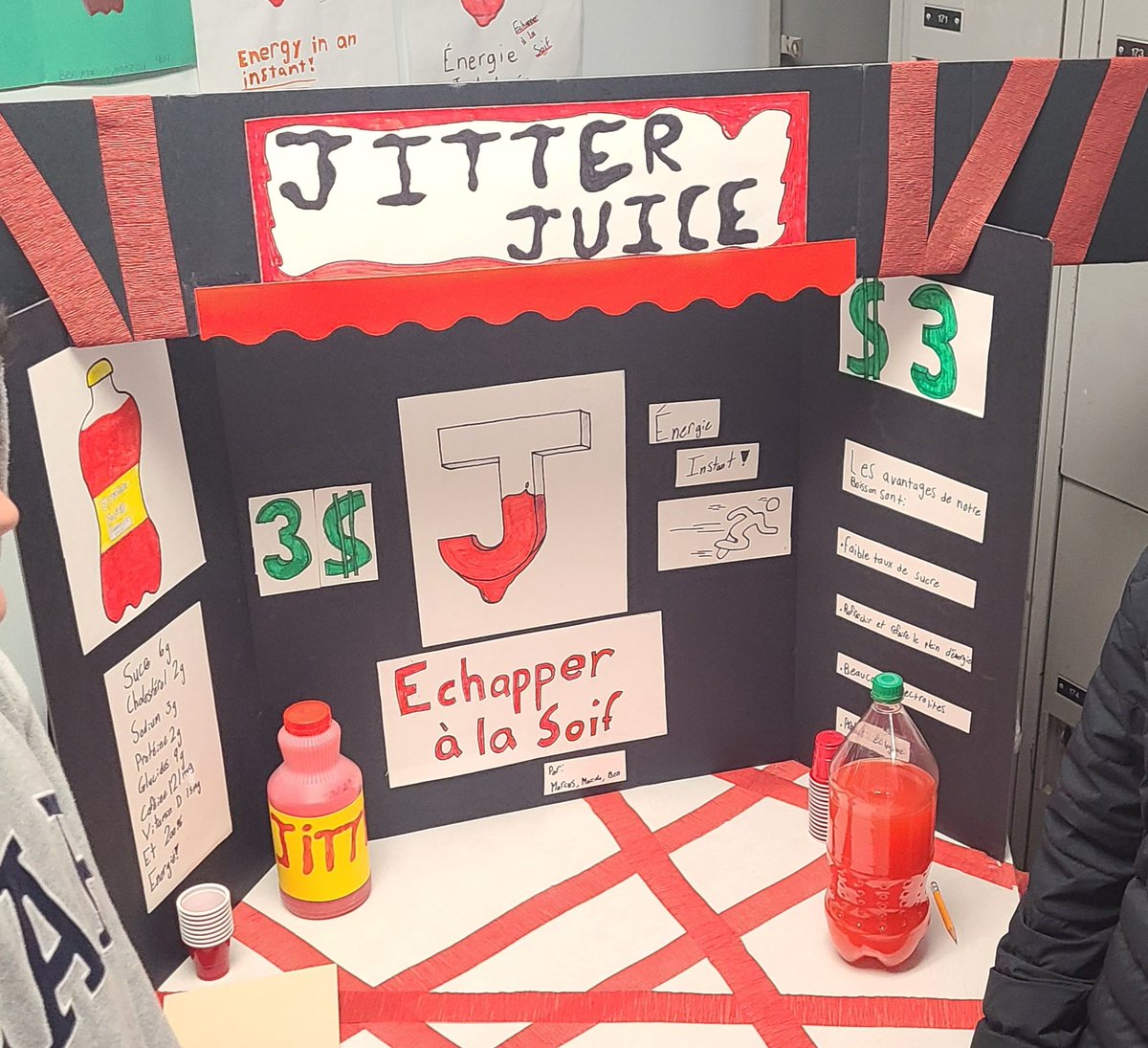 DavisonTeach's tweet photo. The Wolves' Den Entrepreneurship Fair @CJHS_HRSB was an unqualified success! Truly showcased the positive impact of collaboration, choice, and having an authentic audience. https://t.co/EO6q4A8CVE