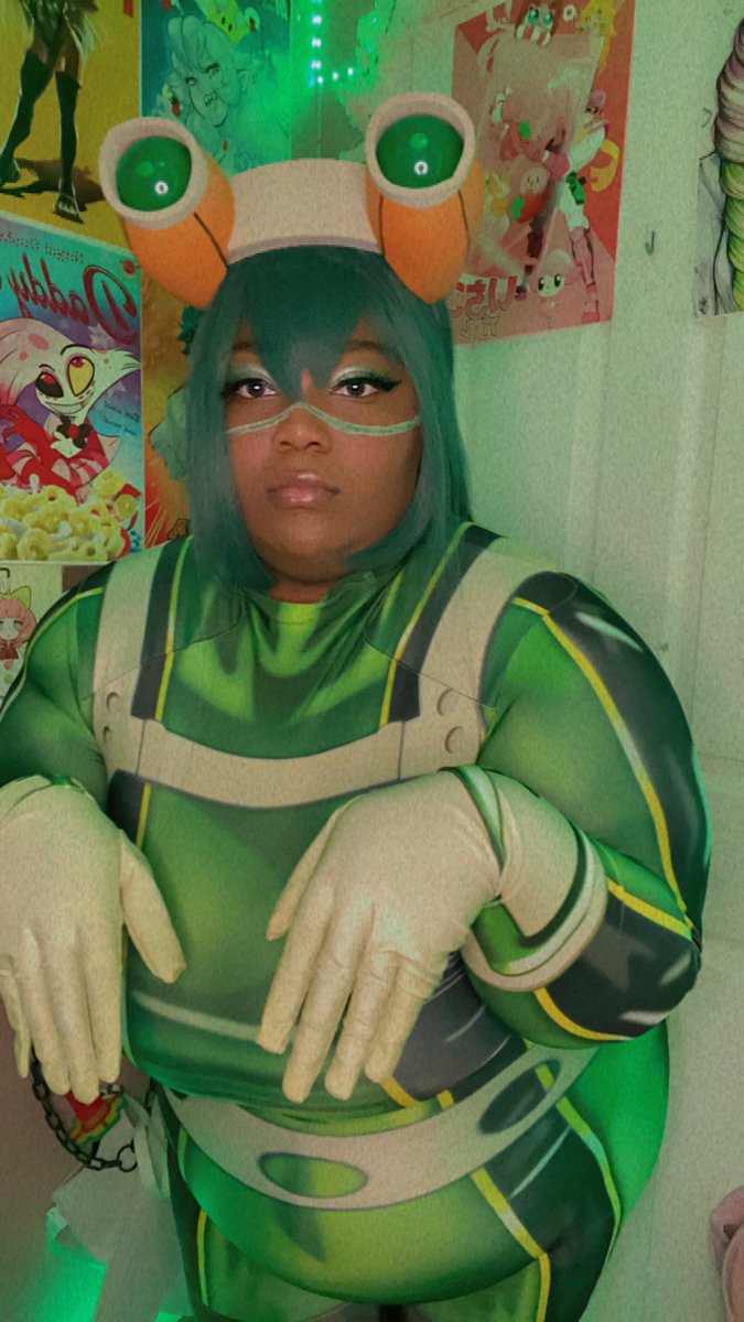 KyiaCutie's tweet photo. 🐸💚Tsuyu Asui aka Froppy💚🐸
Call Me Tsu Ribbit 🐸
#28DaysOfBlackCosplay #MyHeroAcademia #froppy #froghero #TsuyuAsui #blackcosplay #RIBBIT #plussize #plussizecosplay #froppycosplay #MyHeroAcademiacosplay #TsuyuAsuicoaplay https://t.co/Zuo45Y5Dfq