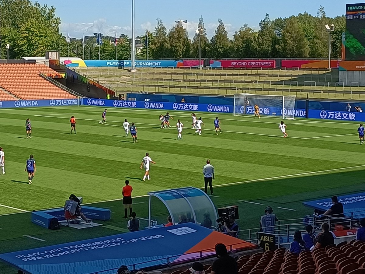 EatSleepFutBall's tweet photo. 110' 🇹🇼 with their best chase in ages. Should be leafing but it's still
2-2
#TPEvPAR #BeyondGreatness https://t.co/ANwoZJqi6J