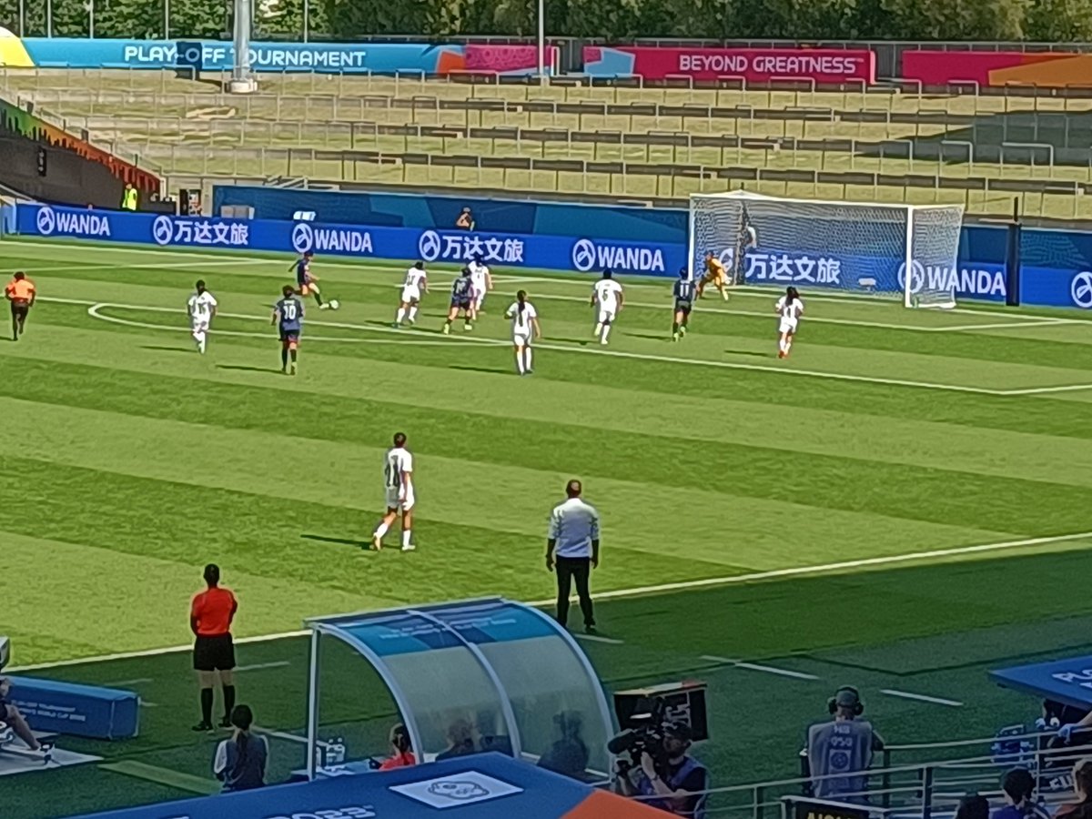 EatSleepFutBall's tweet photo. 110' 🇹🇼 with their best chase in ages. Should be leafing but it's still
2-2
#TPEvPAR #BeyondGreatness https://t.co/ANwoZJqi6J