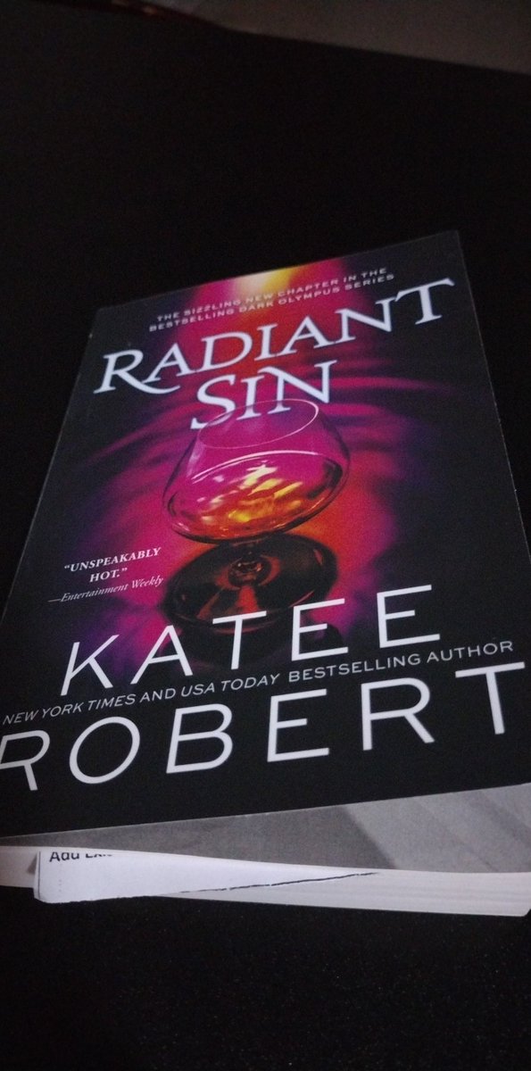 Currently reading Radiant Sin by the amazing Katee Robert! I'd read whatever this woman writes 😍
#darkolympusseries
#kateerobert
#currentlyreading