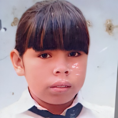 desaparecidaorg's tweet photo. Sara Magalí Sosa tiene 15 años, desapareció el 13/2 en Saenz Peña, provincia del Chaco. Es delgada, altura 1,55. Vestía una remera top negra, pantalón de jean corto celeste y zapatillas blancas. Por favor compartir, y si la ven avisar #URGENTE al ☎️3624709245, o 911

#Chaco https://t.co/iAjBtGDhqF