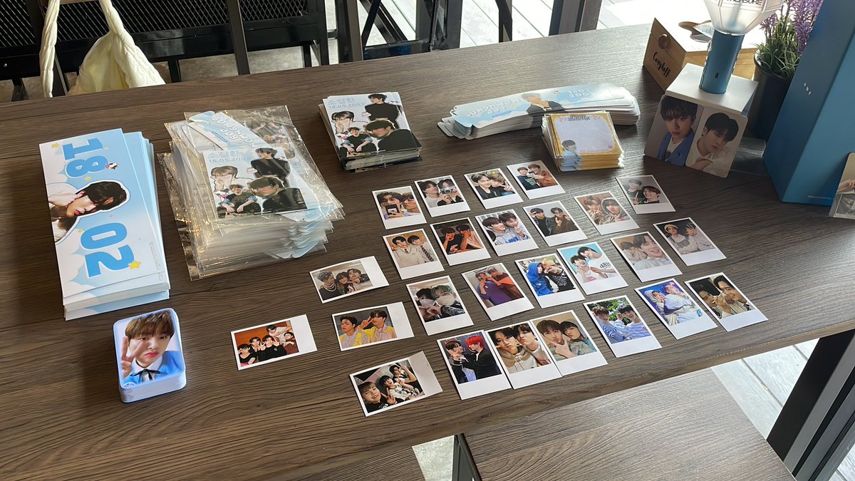 junghwanbeside's tweet photo. วันนี้มีพพลกับโน็ตแจกนะคะ มารับกันได้น้า 🥹

#BesideSoJunghwan #HELLOitsJUNGHWANday
#슈퍼킹카우베이비_화니짱_생축 
#SOJUNGHWAN #소정환 

@treasuremembers
#TREASURE https://t.co/KisEQxjGNW