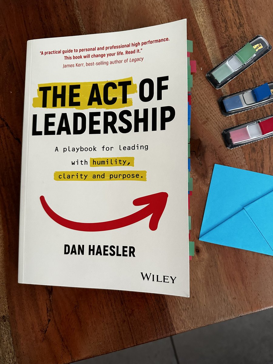 damienwoolfe's tweet photo. ☀️ Sunday, lawns mowed and weeding done. Time for some reading 📖 🤓 Snickers clearly doesn’t think this book by @danhaesler is as good as I do… 😆 https://t.co/FEMX3k5Kuf