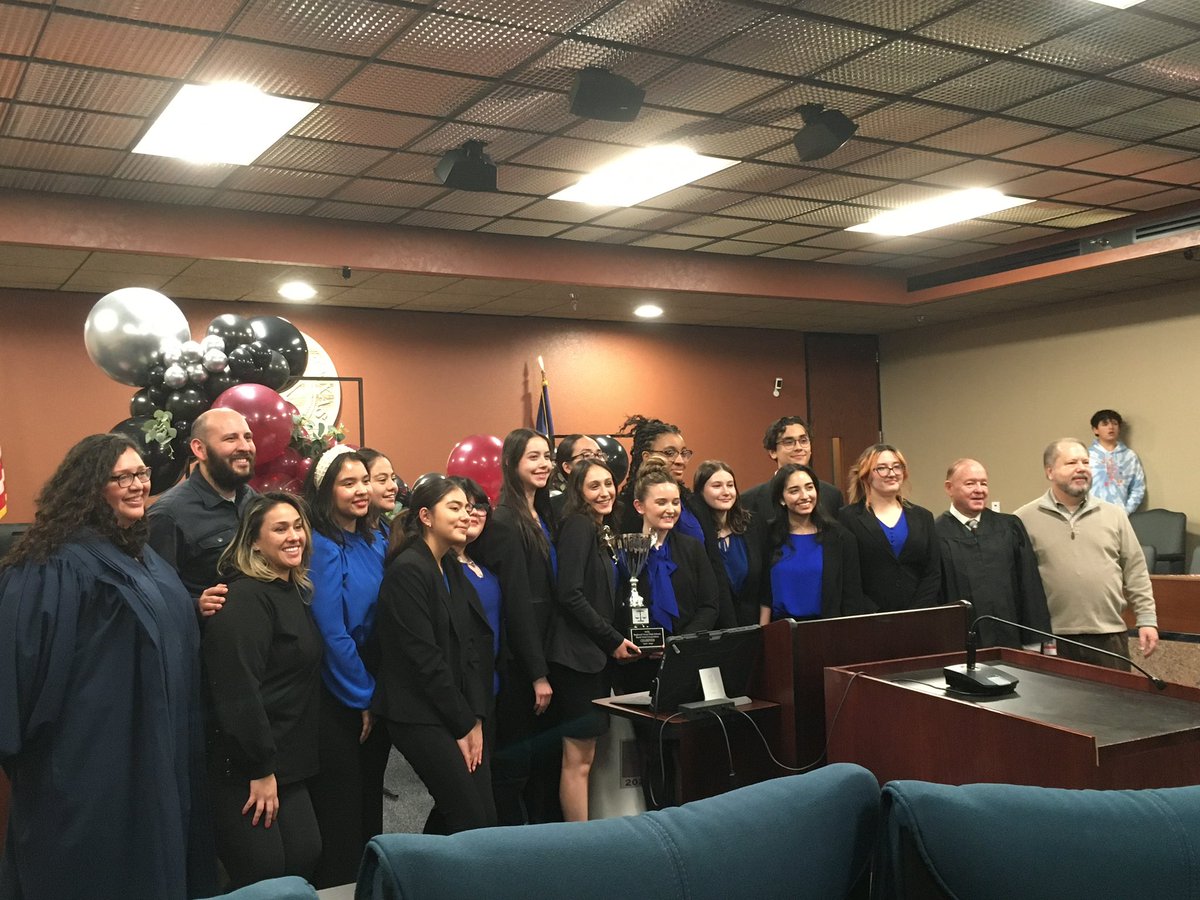 A huge congratulations to all our EPISD high schools who competed in this weekends’s Mock Trial tournament. Franklin is headed to State! El Paso HS came in second. Coronado HS competed in the semi round. They all worked so hard! @sharodickerson @DsayavedraEPISD #iamepisd #proud