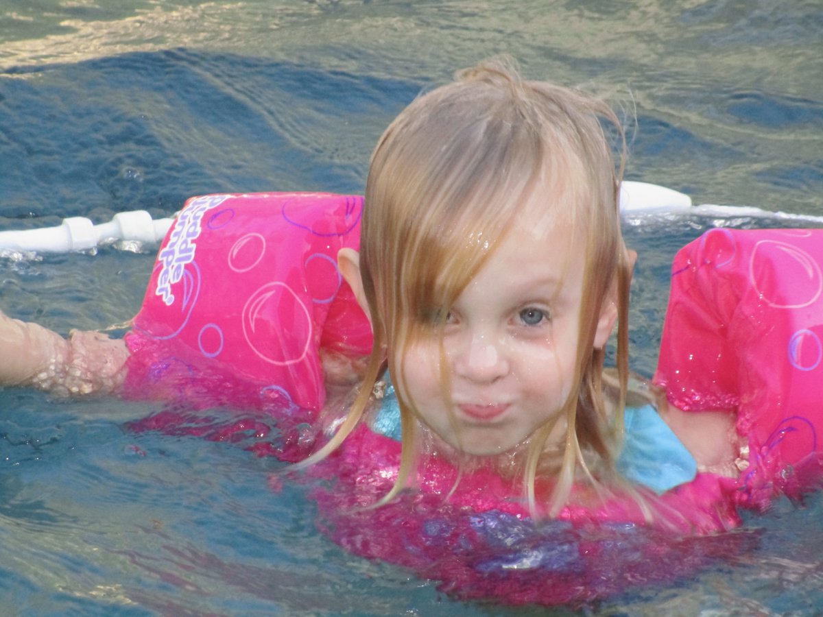 In the U.S. drowning takes an average of 3,500-4,000 lives per year. That is an average of 10 fatal drownings per day.