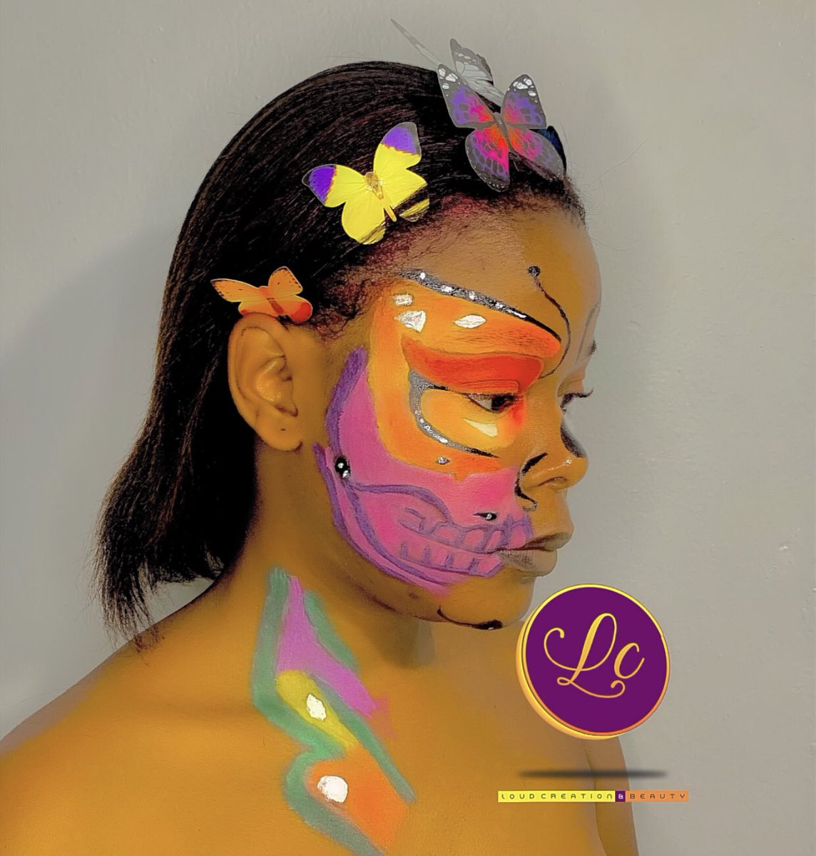 CreationLoud's tweet photo. 🦋🦋🦋🦋🎨🎨🎨🎨

#makeupartist #makeup #haitianmakeupartist🇭🇹 #haitianmakeup #nice #beautiful #beautifulmakeup #viralvideos #viral https://t.co/KxCkWK1SYZ