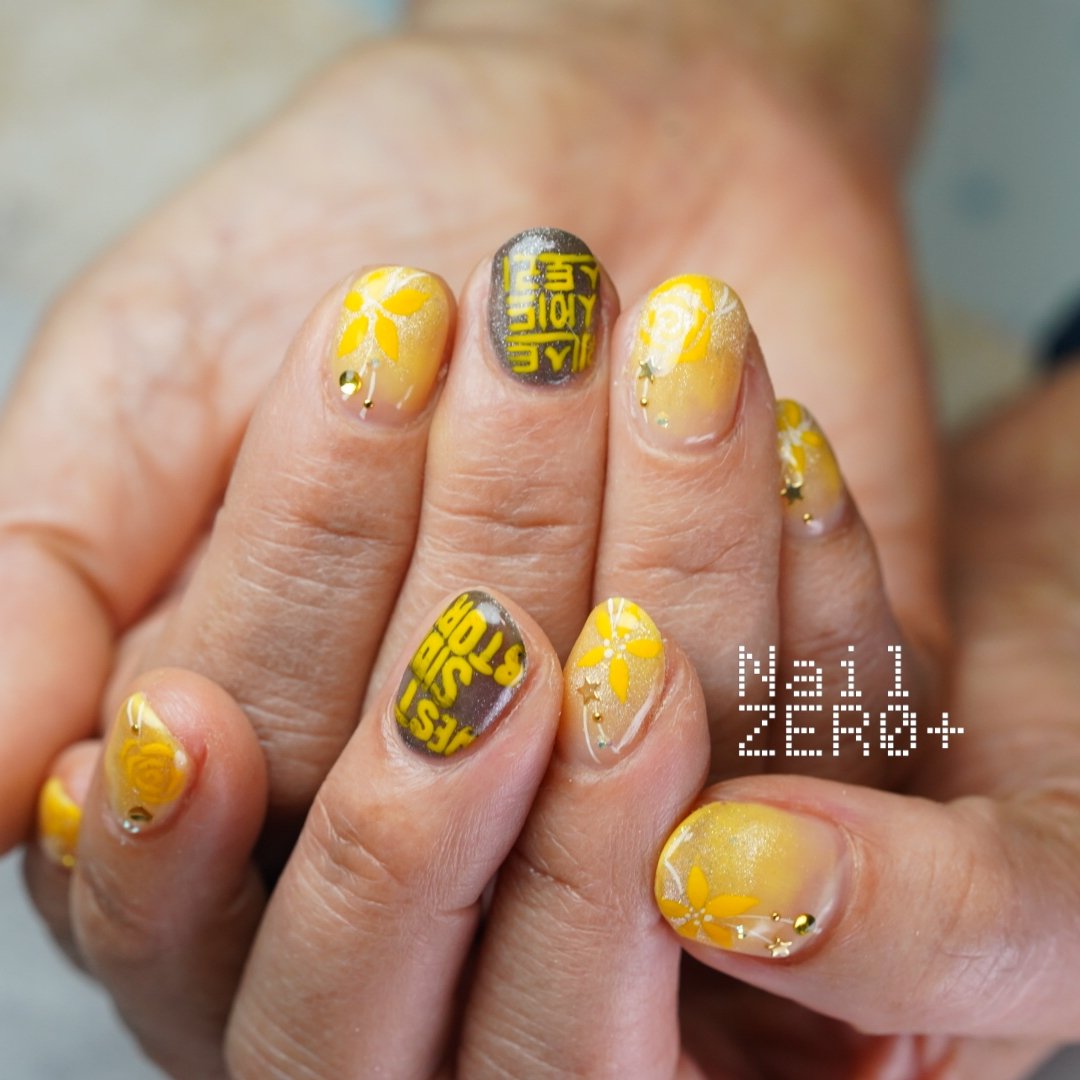 Nail ZERO+ on Twitter "ウエスト・サイド・ストーリー 韓国で上演している舞台をモチーフにしたデザイン。"