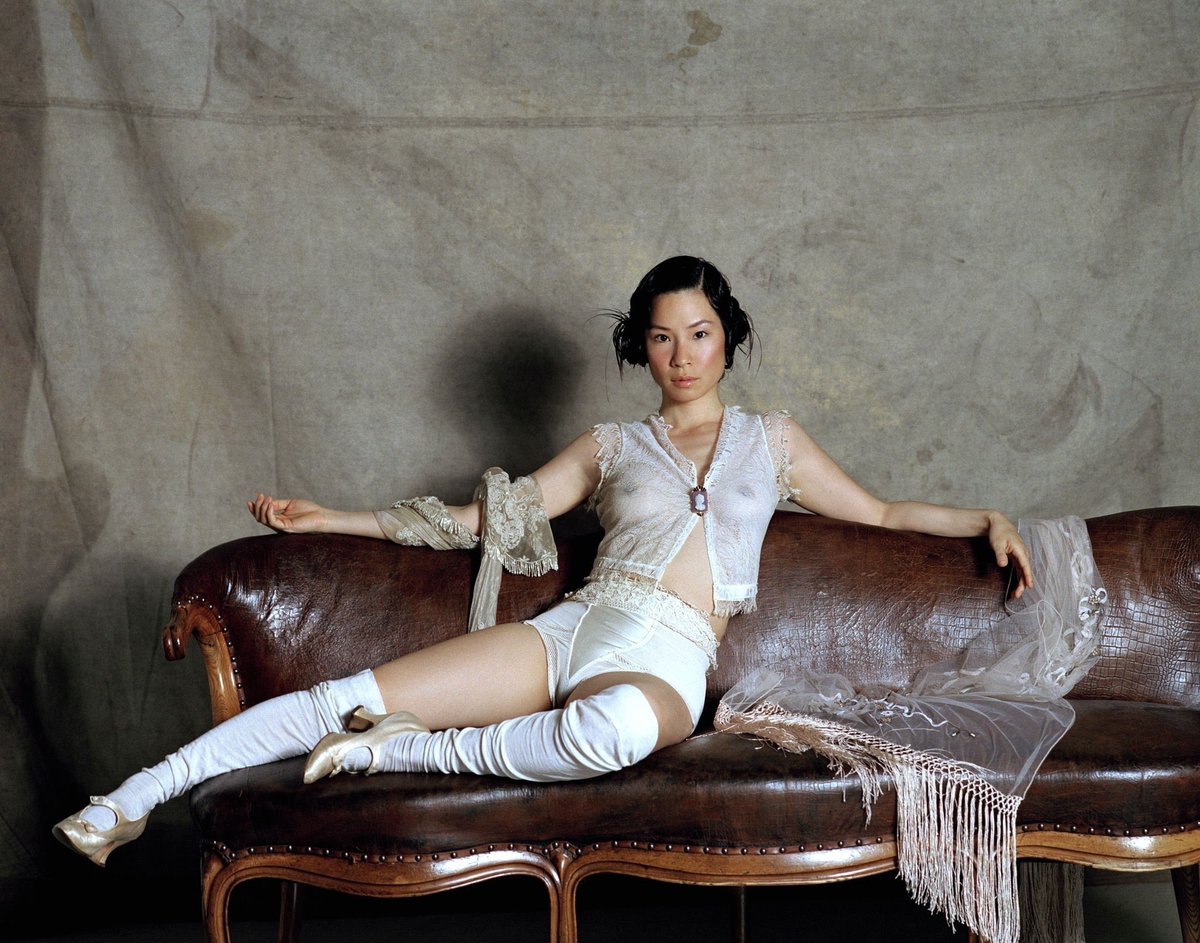 jenesse's tweet photo. lucy liu https://t.co/0IWDNFM2sl