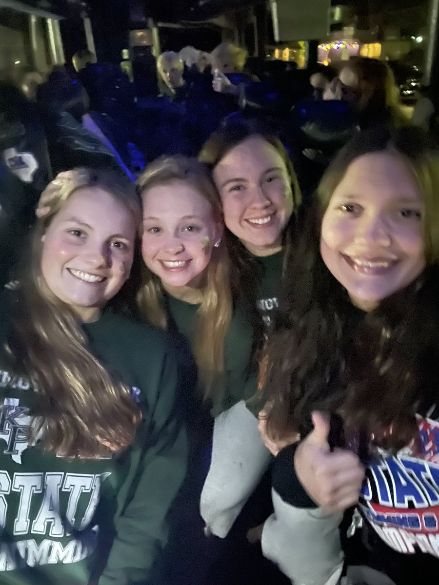 I got so excited I forgot to take a picture of the 400 Free Relay that placed sixth at the UIL 5A Championships to help secure our 5th place finish💥💥💥Dove, Alcala, Solomon and Amos 🚌 pic!!