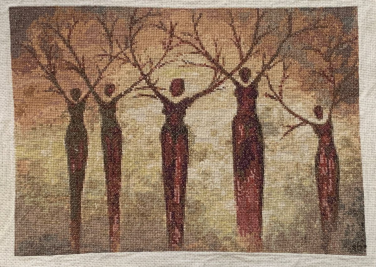 syvhardin's tweet photo. This is my interpretation of “Entwives of Valinor” by Kai Orton

#art #wildwomen #ancestors #tribe #female #needlework #handmade #dmcembroidery #dmcthread #stitcher #homemade #crossstitch #pointdecroix #threadart #crafty #sewblessed #memphis #itsinmygenes #Aida #kaiortonart https://t.co/IfvOf8N1V3