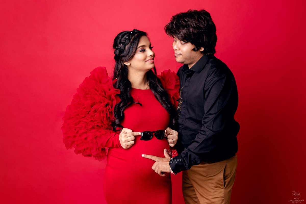 BabyKolkata's tweet photo. Preserve the moments ❤️!
.
#maternityphotography #motherhood #parenttobe #maternityshoot #maternity #bumptobaby #pregnancyshoot #pregnancyphotoshoot #mommytobe #daddytobe #excitement #firsttimeparents #firsttimeparentstobe #love #bond #wait #maternityshooting https://t.co/bi0gKCHoT5