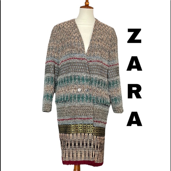 rebeccaclarkedc's tweet photo. So good I had to share! Check out all the items I'm loving on @Poshmarkapp from @ARose4503 @WiGirl69 #poshmark #fashion #style #shopmycloset #zara #glodenbear #mannakadar: https://t.co/Gq7SS5ExBo https://t.co/cVa89LDFIJ