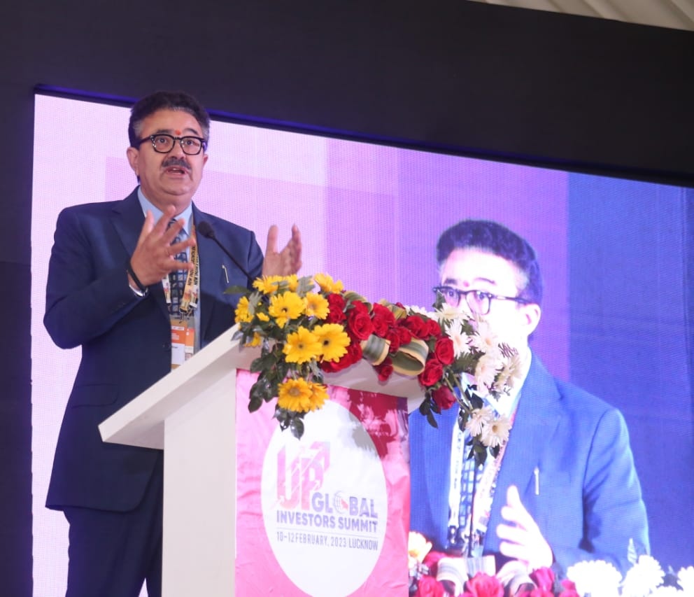 DivakaranDivya's tweet image. 🇬🇧 #SportsBiz stand ready to support sporting ambitions of @UPGovt : @RichardBarlow6 
#UPGIS23
@MaceGroup &amp;amp; #LMGroup joined us in #Lucknow last week. It was a pleasure discussing #collaboration opps with @Navneetsehgal32 @UPGovtSports! 

#GREATsport 🇬🇧🤝🇮🇳